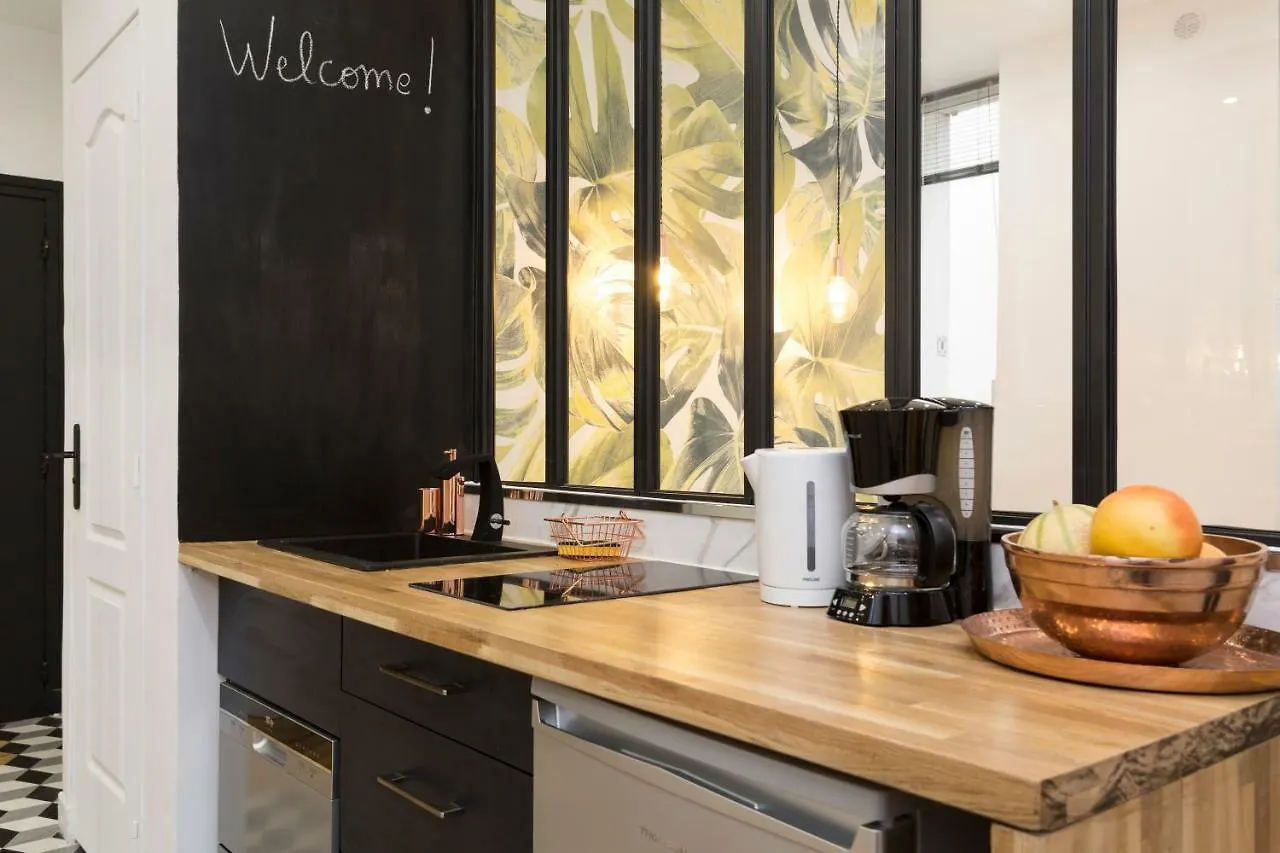 Studio D'architecte Au Pied De Tour Eiffel Appartement *