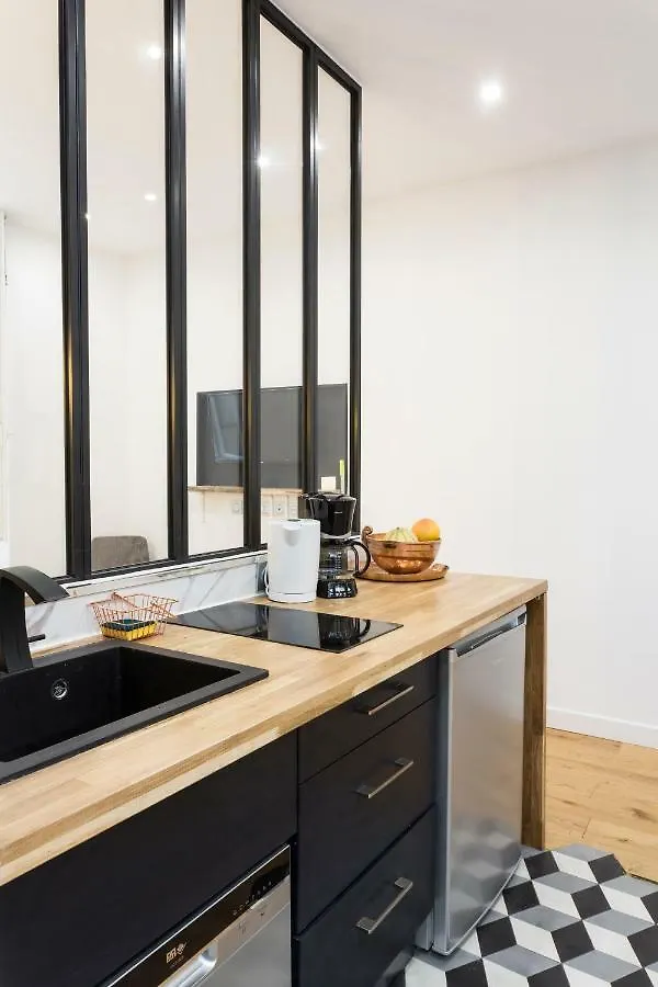 Studio D'architecte Au Pied De Tour Eiffel Apartment *